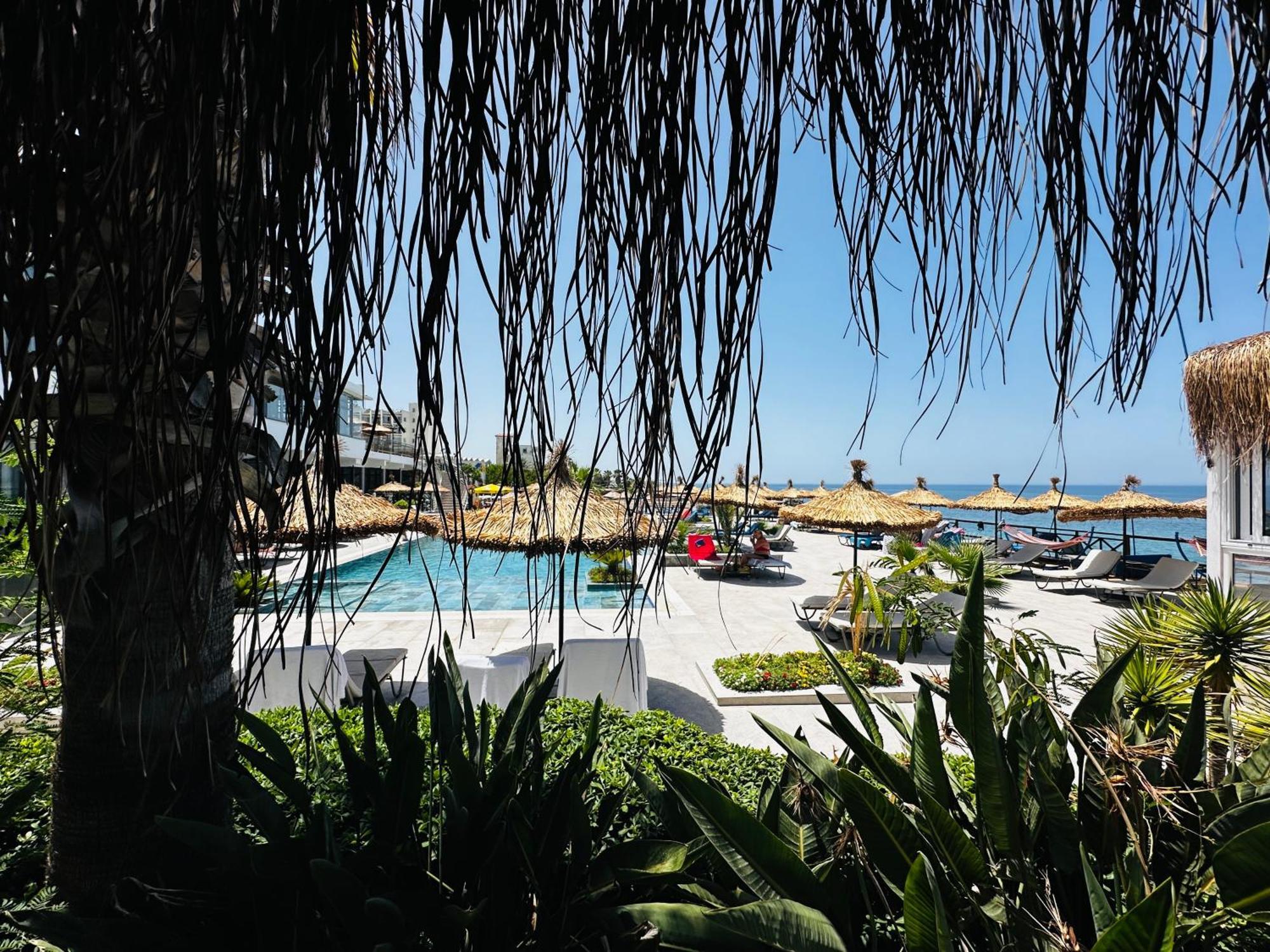 Manolya Hotel ラピソス エクステリア 写真