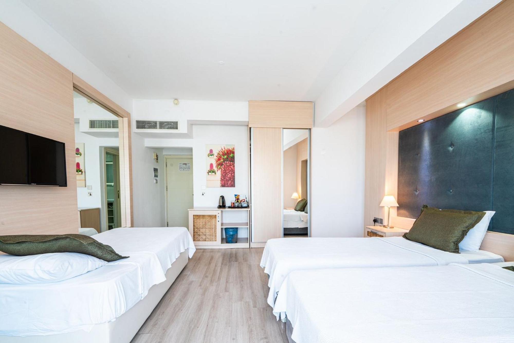 Manolya Hotel ラピソス エクステリア 写真