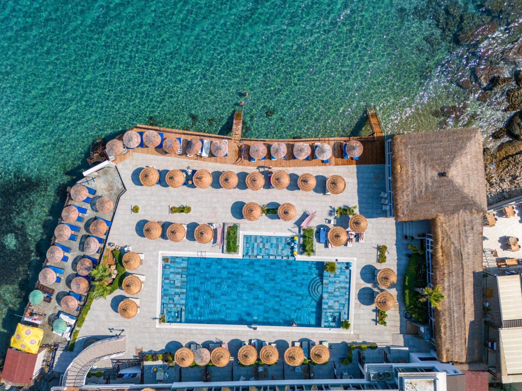 Manolya Hotel ラピソス エクステリア 写真