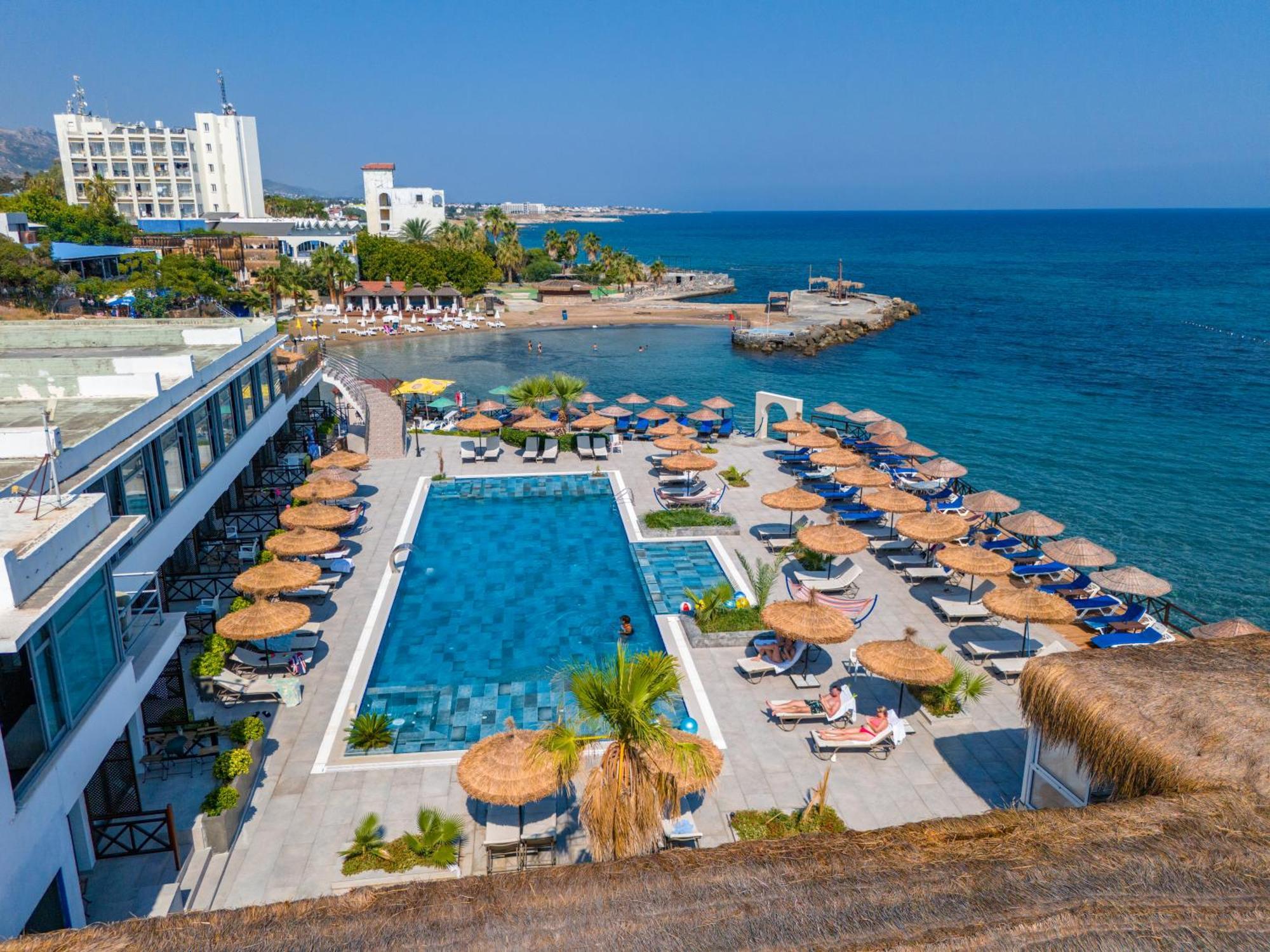 Manolya Hotel ラピソス エクステリア 写真