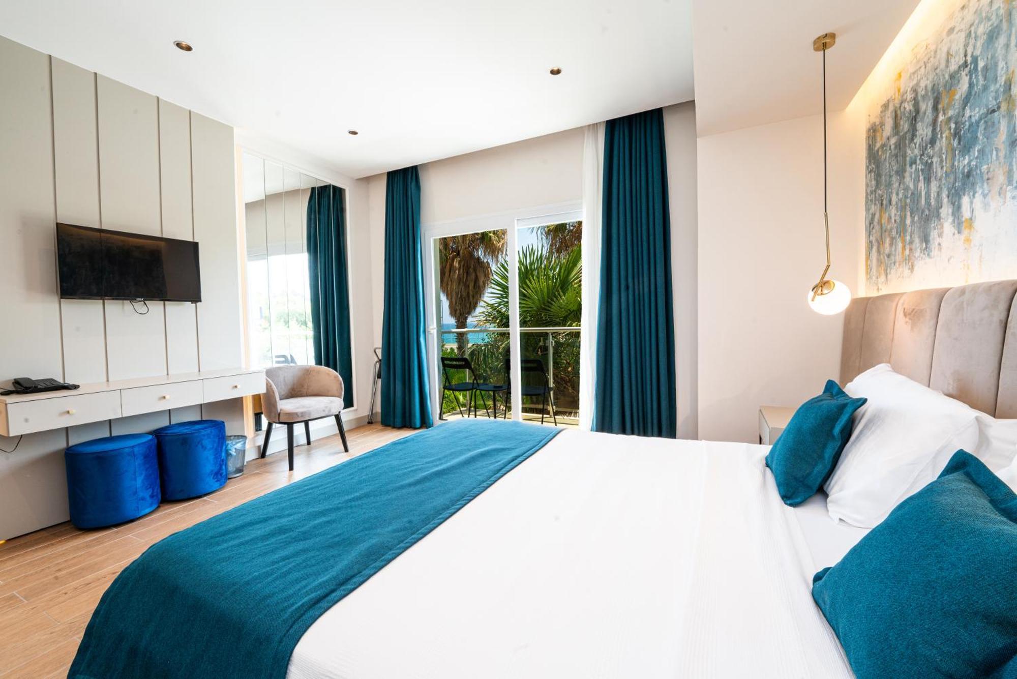 Manolya Hotel ラピソス エクステリア 写真